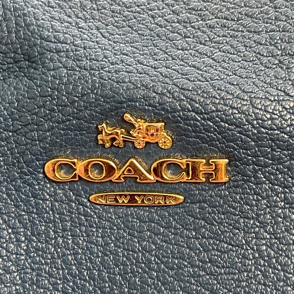 Genuine Coach ‘rare’ blue bucket bag - Picture 7 of 12